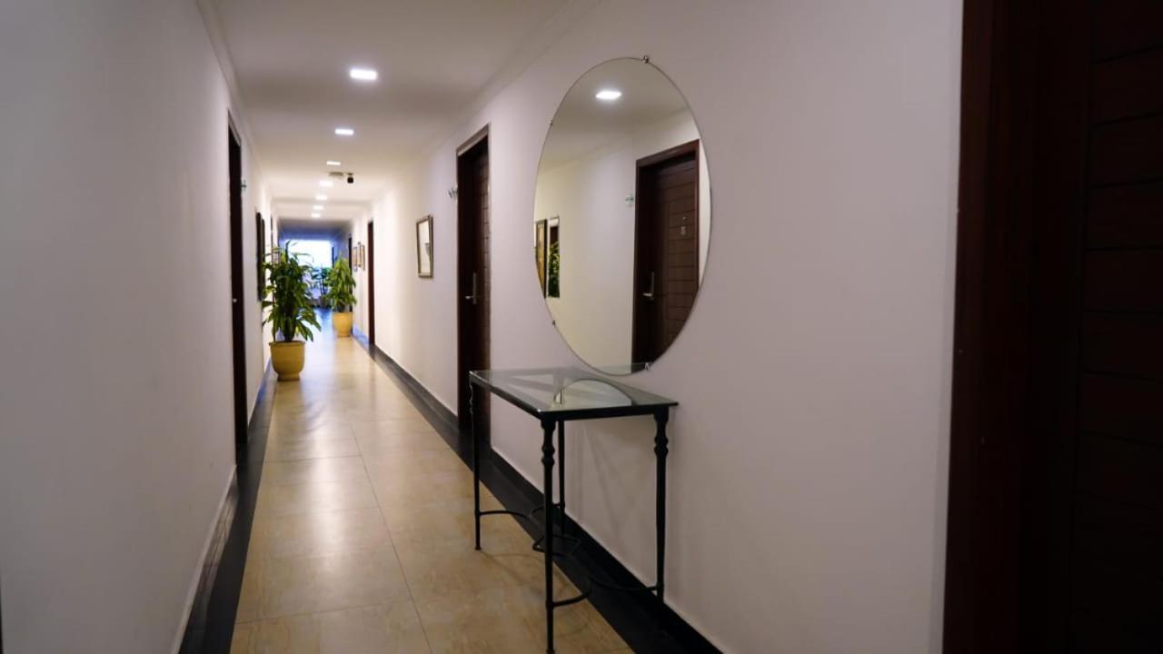 Hotel Oban Lahor Kültér fotó