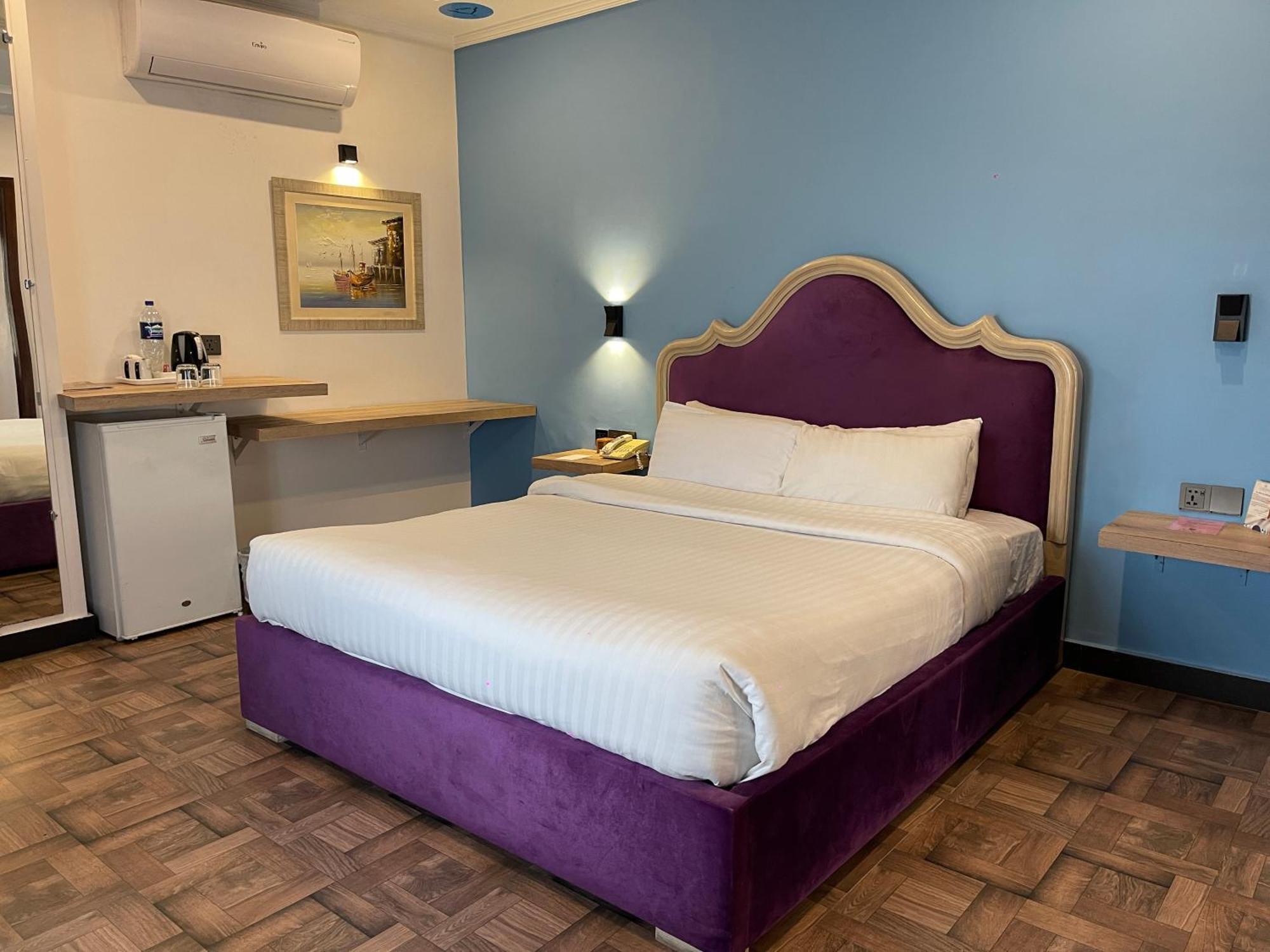 Hotel Oban Lahor Kültér fotó