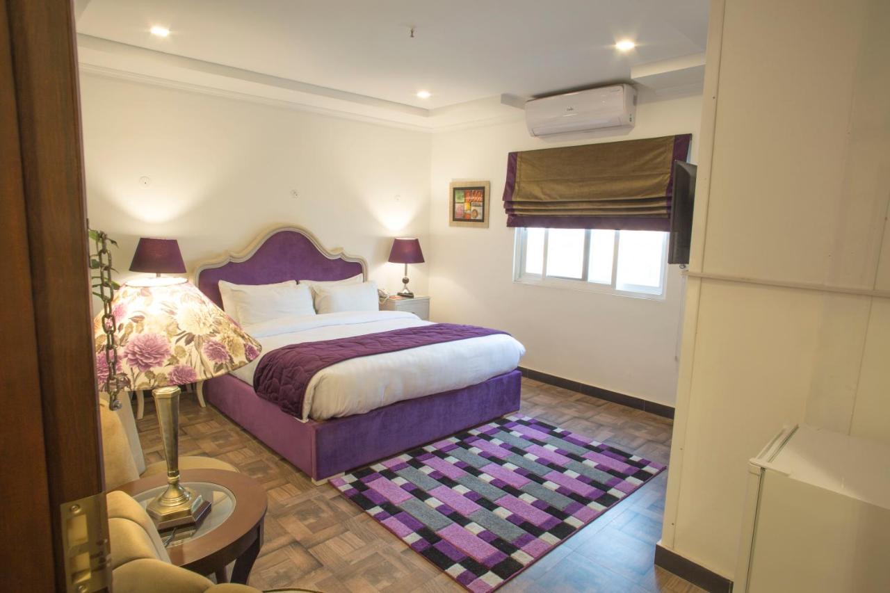 Hotel Oban Lahor Kültér fotó