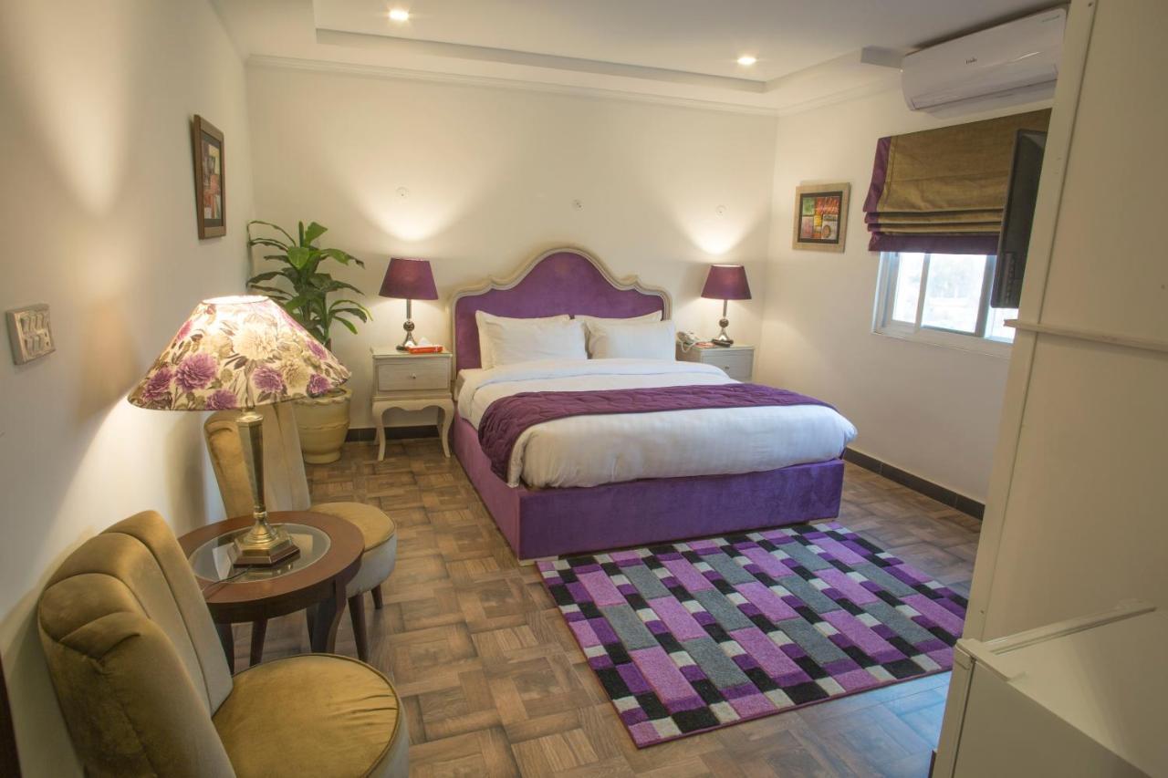 Hotel Oban Lahor Kültér fotó